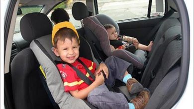 خبراء يحذرون من فك مساند الرأس بالسيارة عند تركيب مقعد الطفل